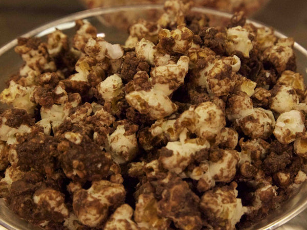 Toll House Chocolate Chip Cookie Popcorn
